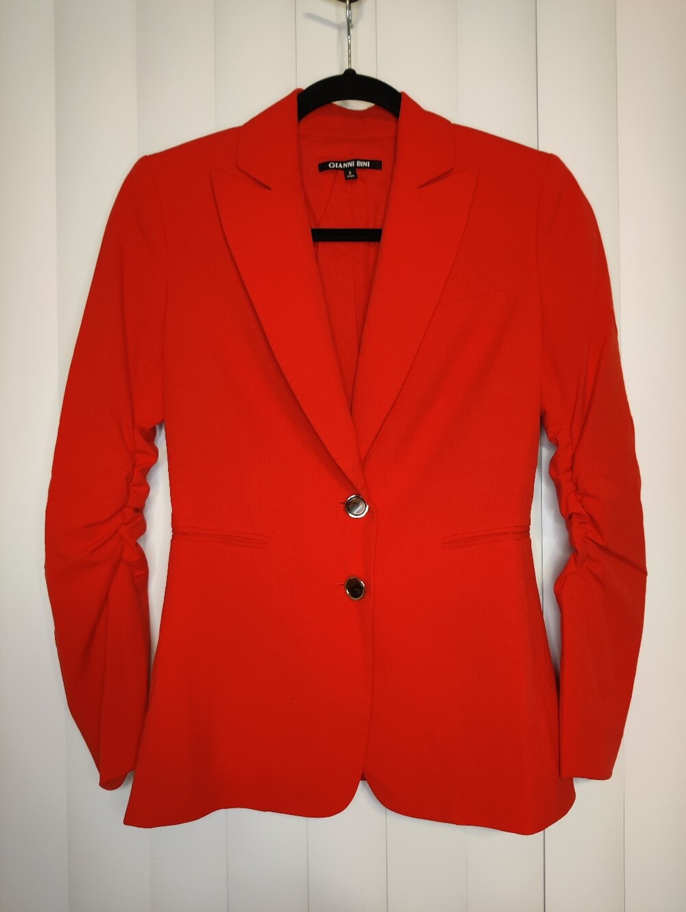 Gianni Bini Vibrant Red Tailored Blazer